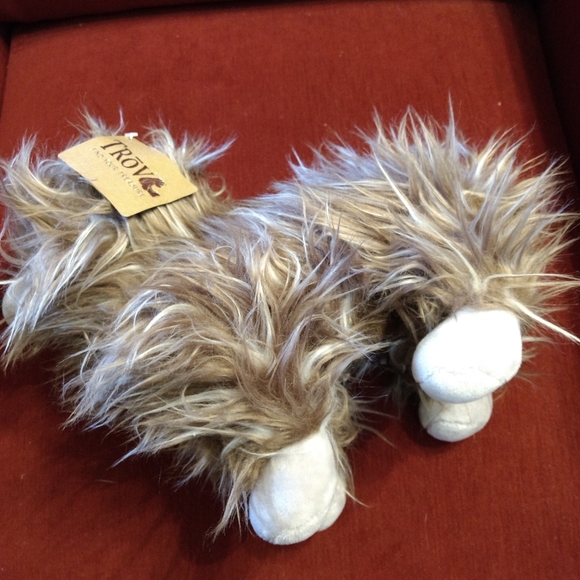 The Petting Zoo Holiday Yorkie "Chestnut" Dog Plush 12" Brown - Picture 3 of 10